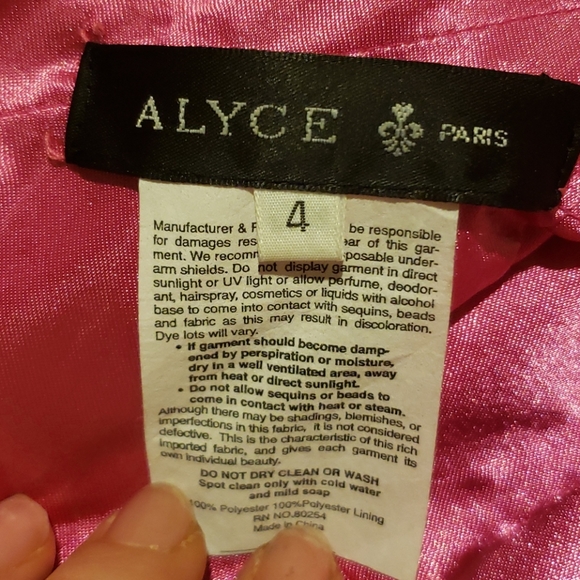 ALYCE DRESS - Picture 12 of 16